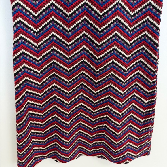 Zara Chevron Patterned Knit Dress - Picture 5 of 15